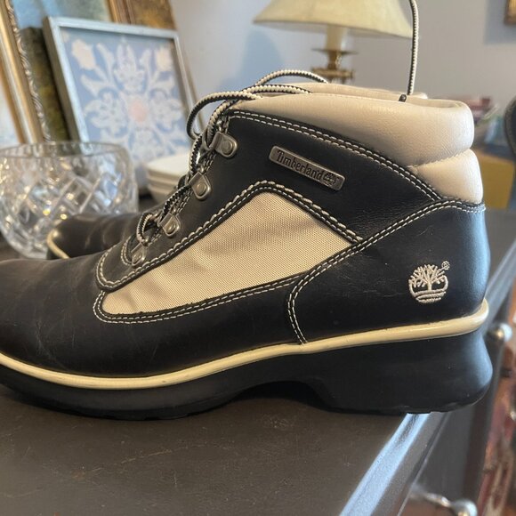 Vintage Timberland Black & Cream Leather Boots 7.5 - Picture 2 of 5